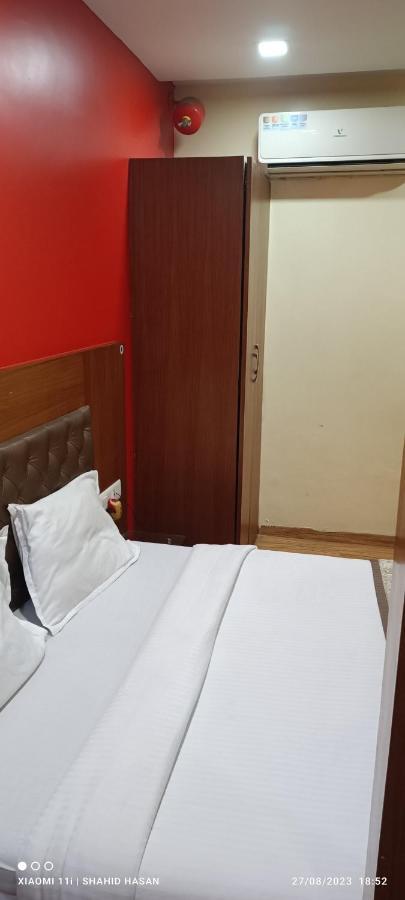 Hotel A Suites Mumbai Exterior photo